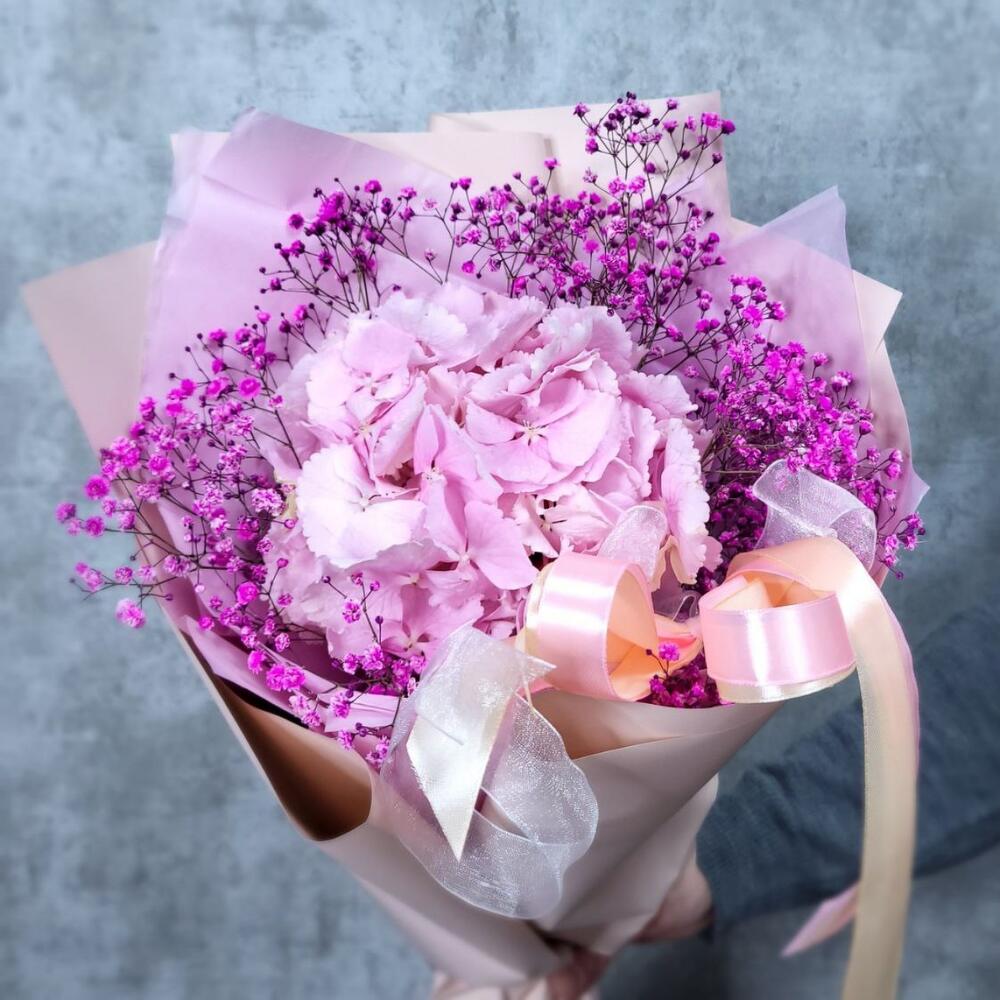 Розовое облако S букет из гортензии и гипсофилы Розовое облако S букет из гортензии и гипсофилы
