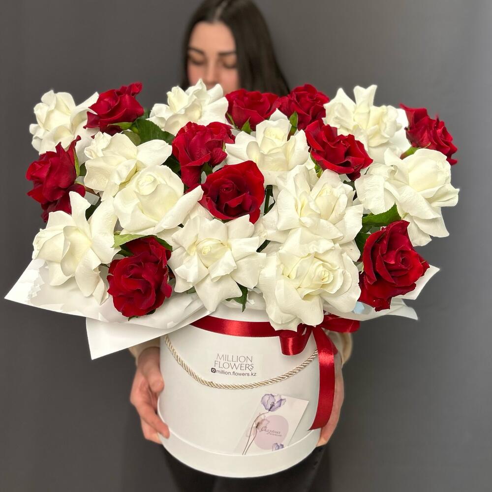 Цветы в коробке