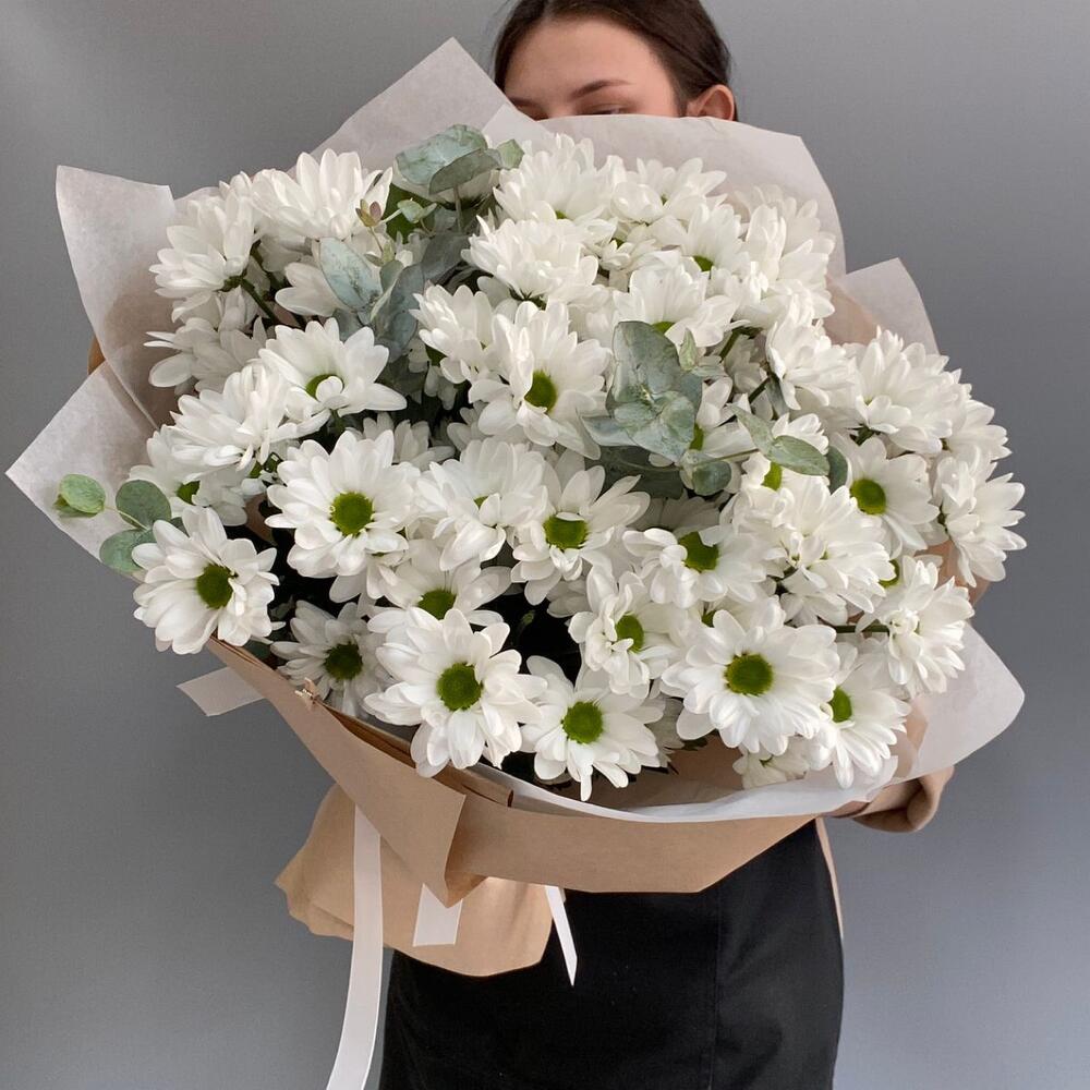 Букет ромашковых хризантем